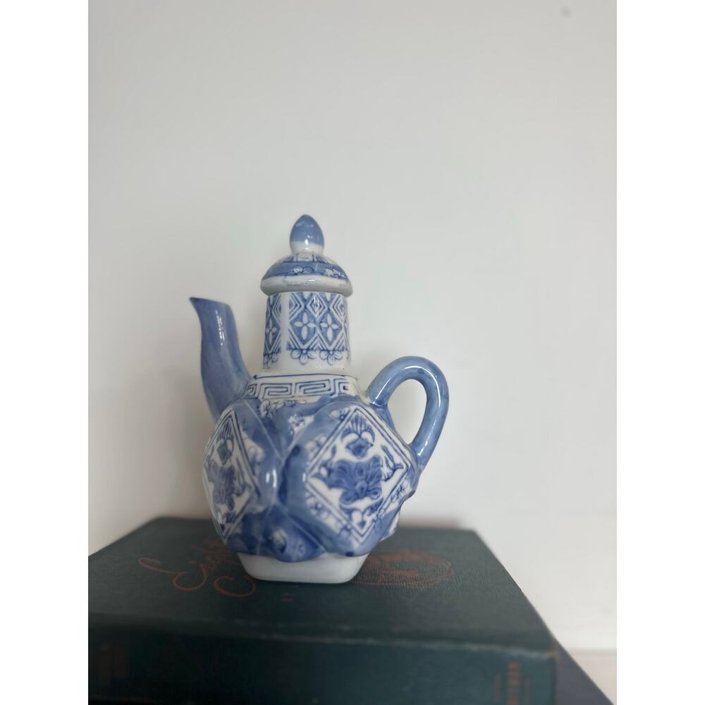 Vintage Small Chinese Blue and White Porcelain Teapot~Asian Decor